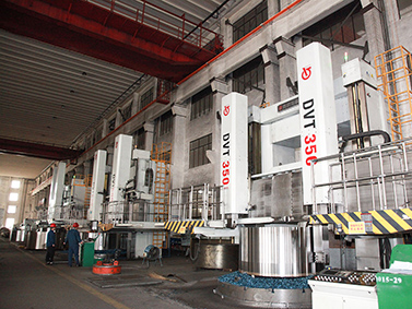 數(shù)控雙柱立式車床（四臺分別是Φ5m、Φ5m、Φ3.5m、Φ2.5m）